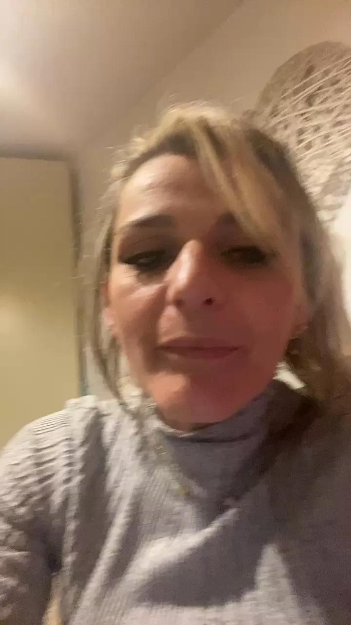 Pechefraise30 on Cam4 
