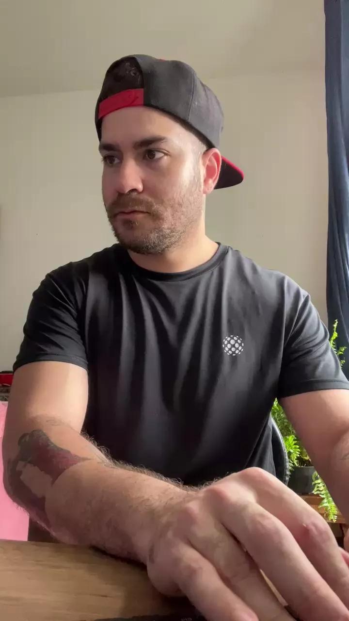 pedro5946 on Cam4 
