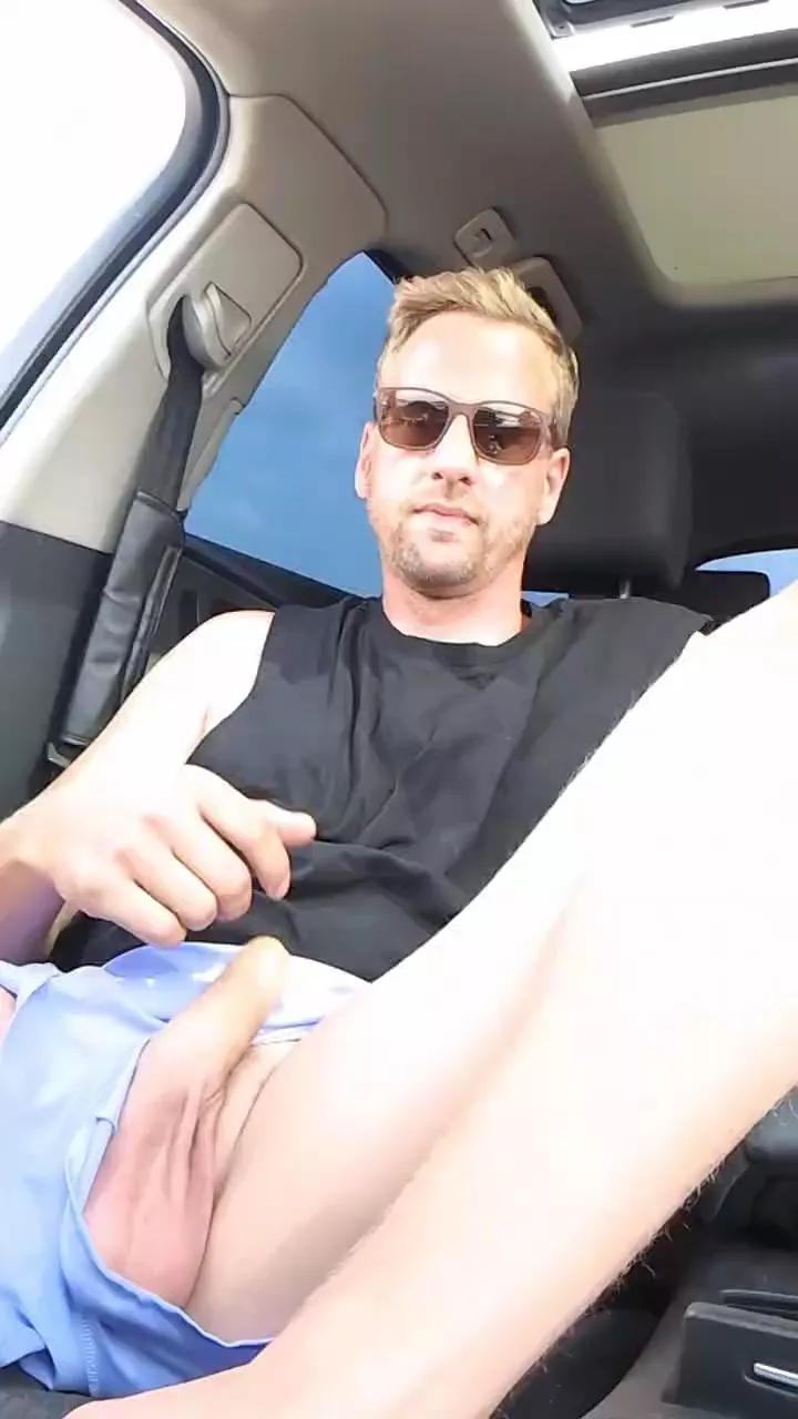 peggingboy87 on Cam4 