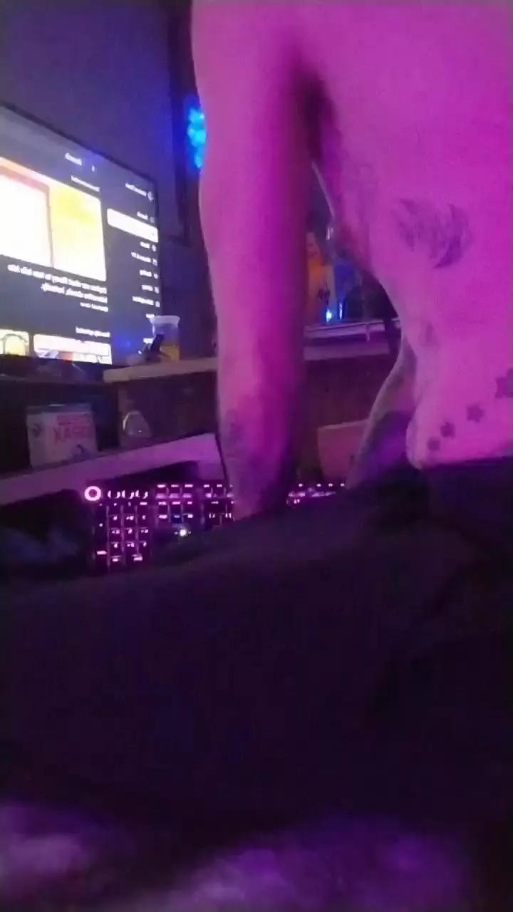 physicssexpert on Cam4 