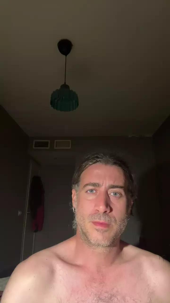 Pollon29_cm on Cam4 