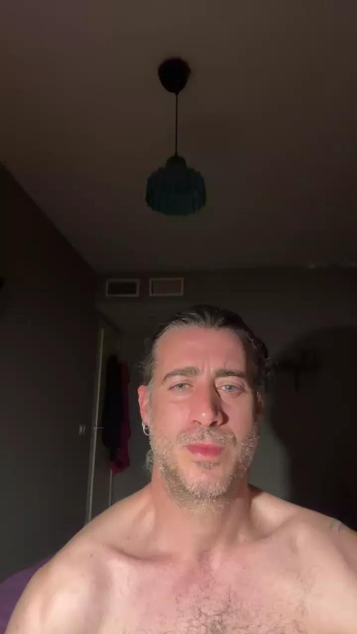 Pollon29_cm on Cam4 