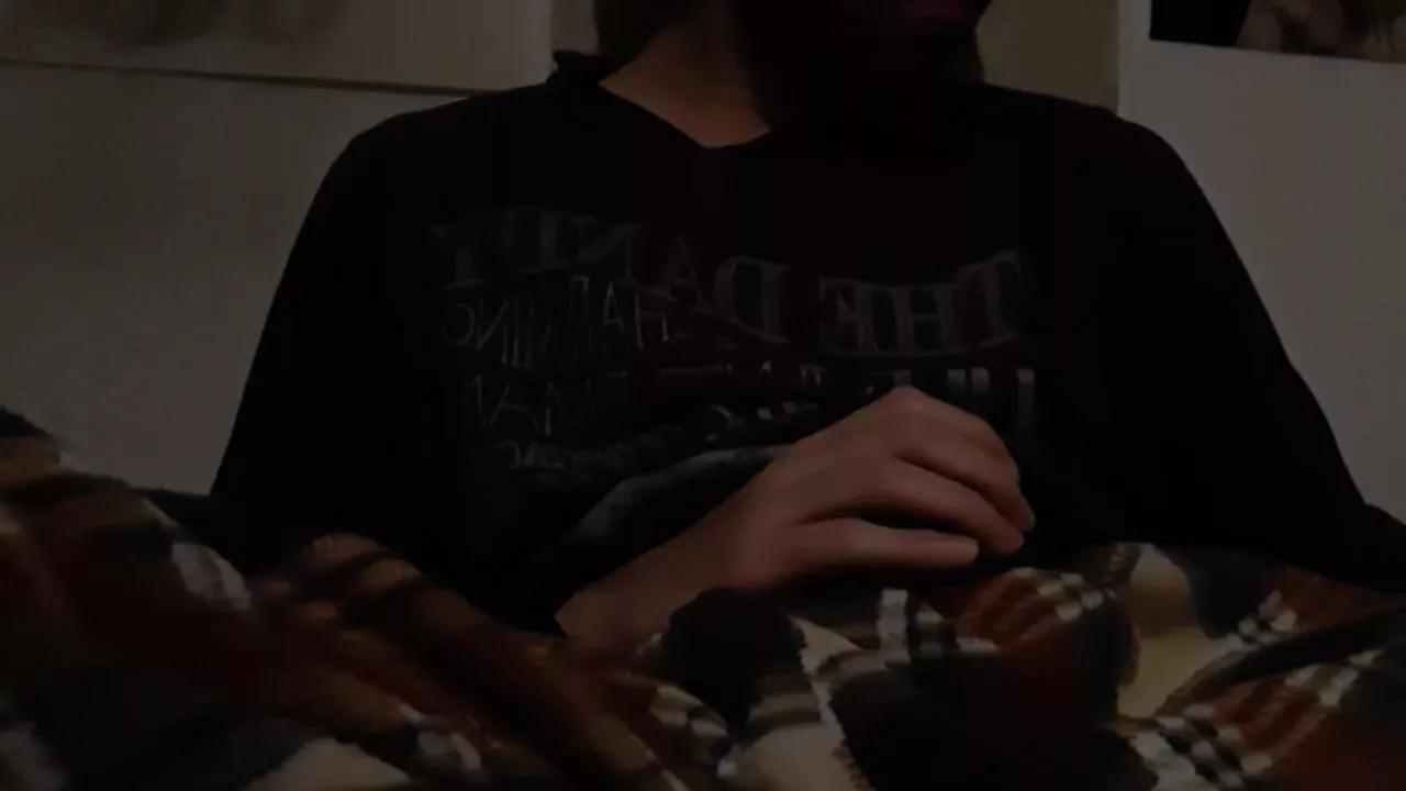 Pollon797 on Cam4 