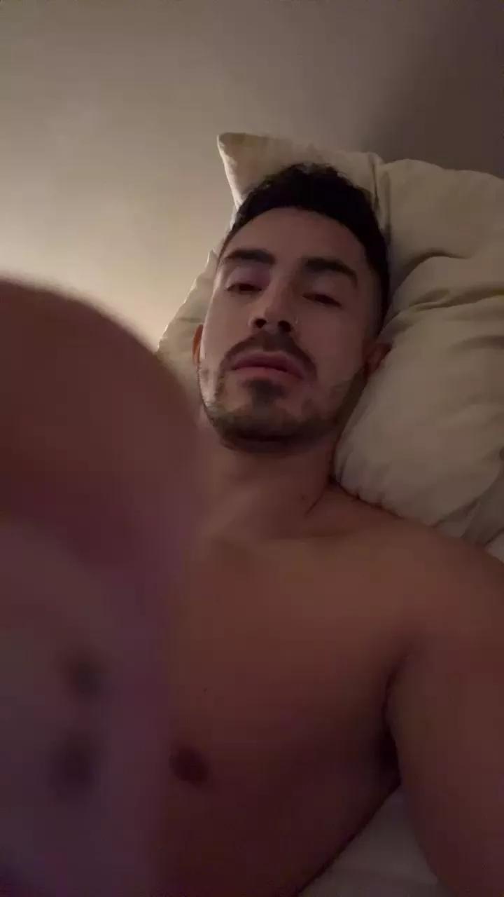 Polypunto on Cam4 