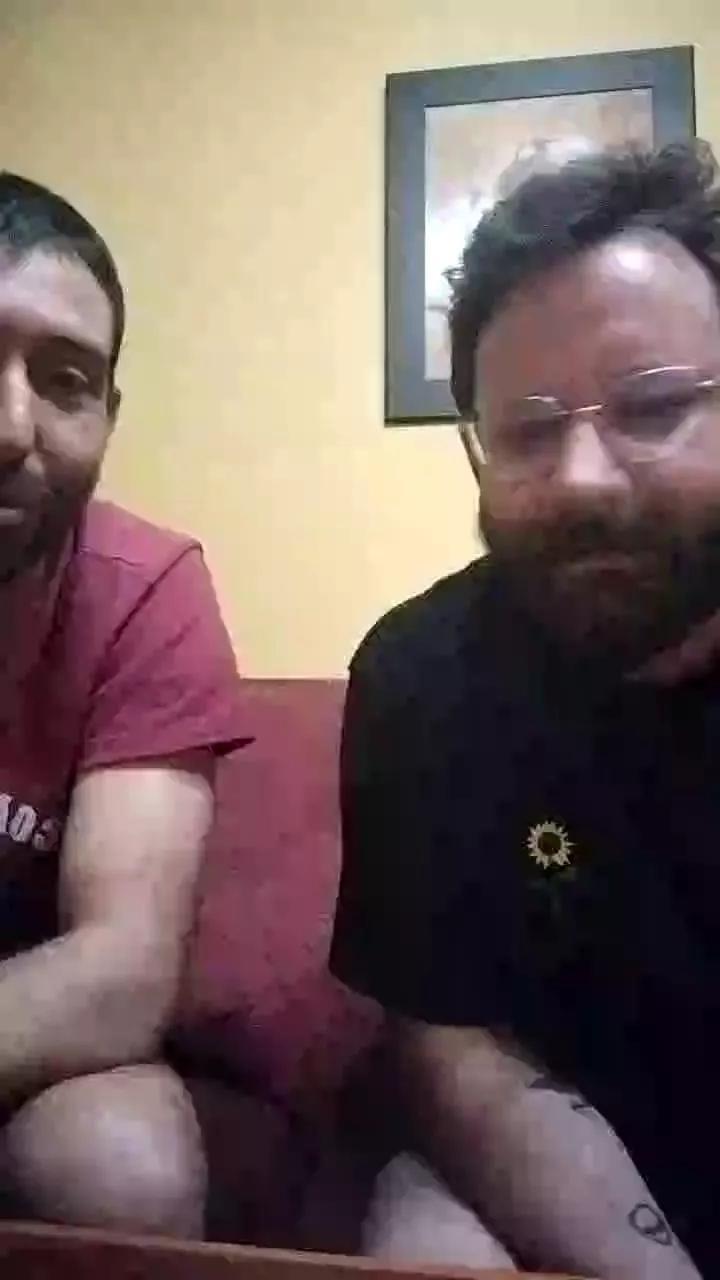 Prendio9999 on Cam4 