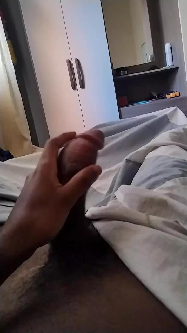 pretinhoba22cm on Cam4 