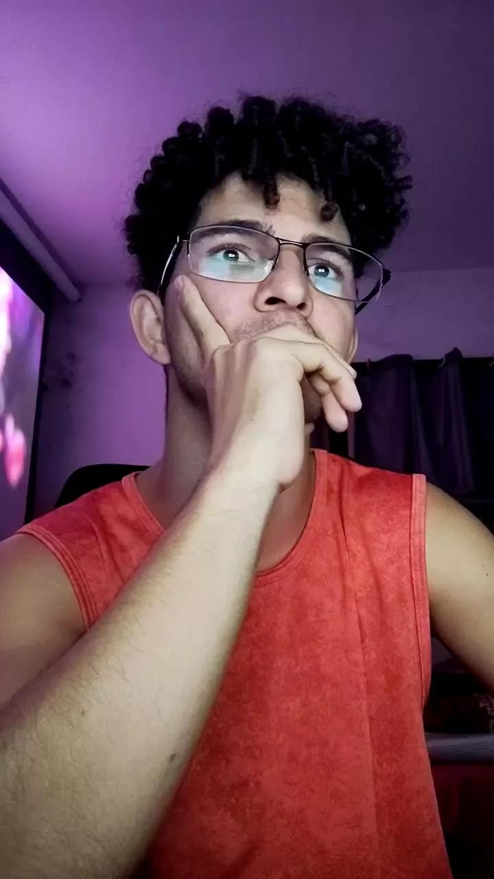 PutinhoCaliente on Cam4 