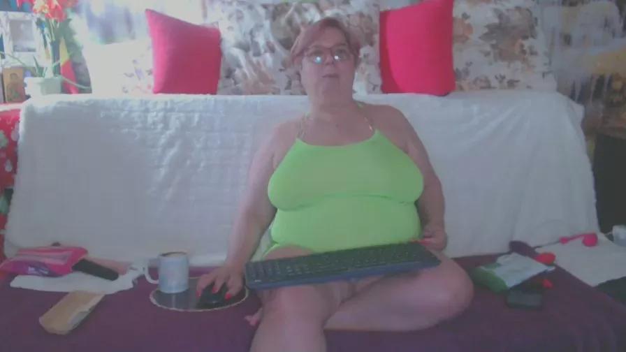 QueenPammy on Cam4 