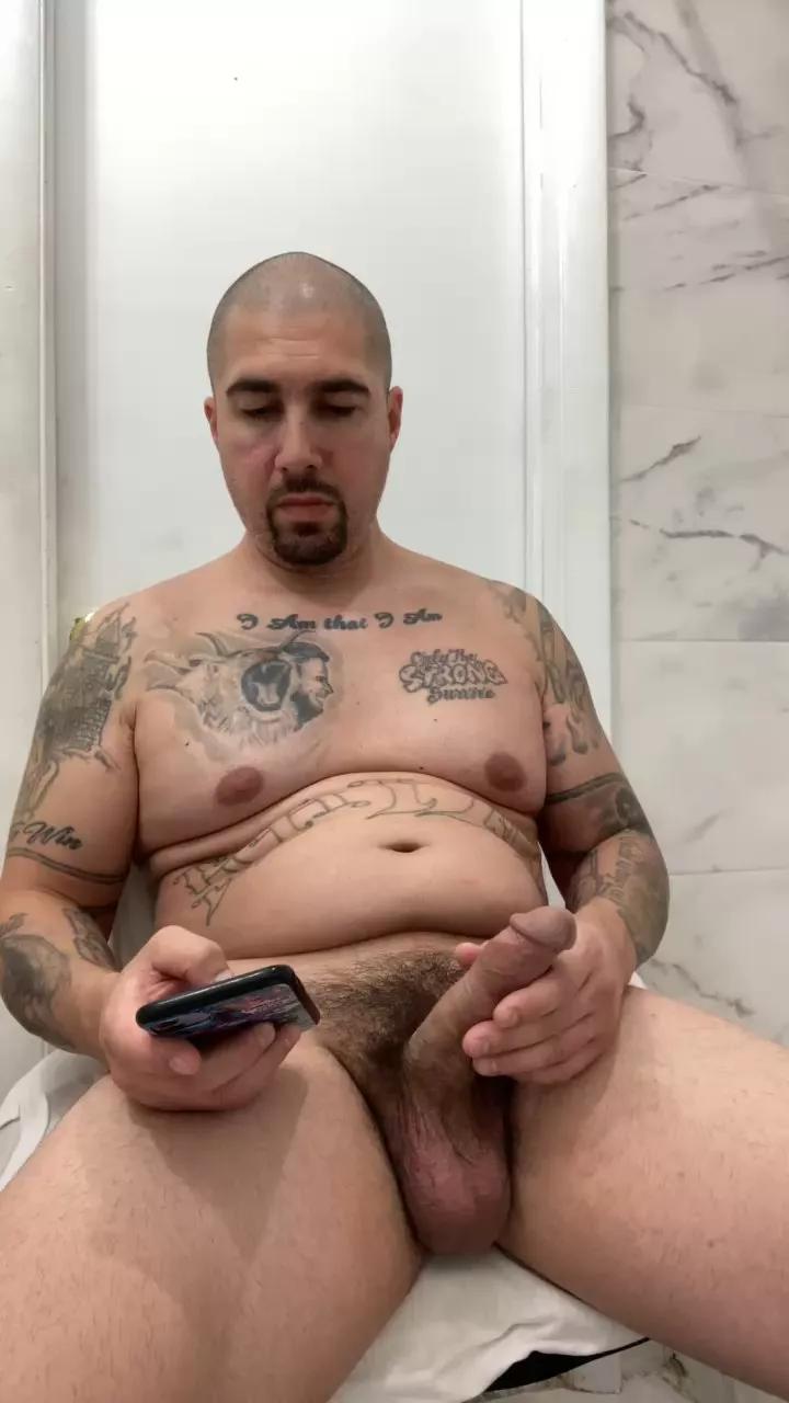 Rawhard9 on Cam4 
