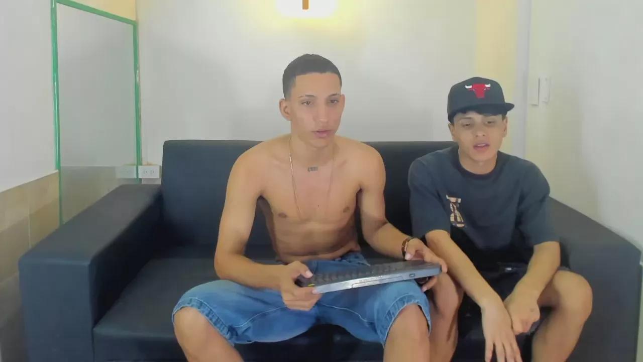 Richard_brown on Cam4 