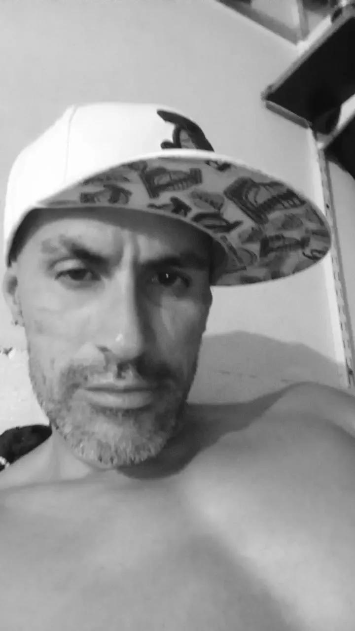 Ricoterodelsur4 on Cam4 