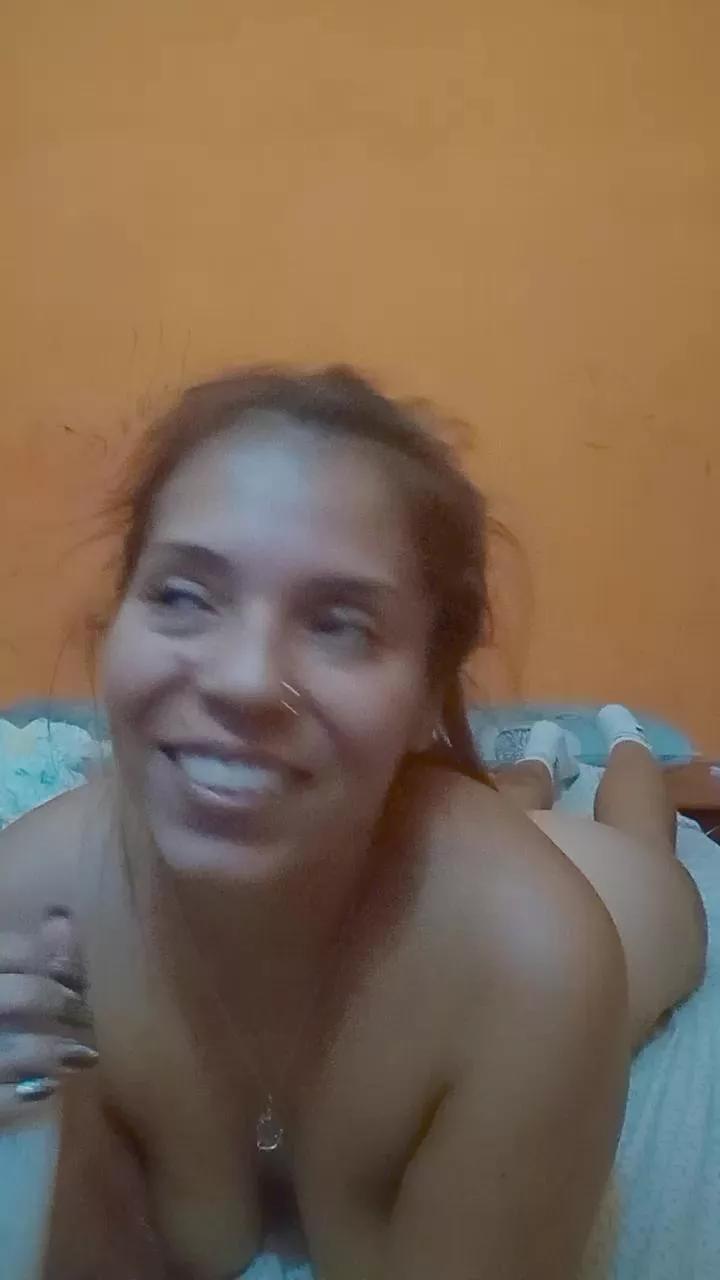 Riirii93 on Cam4 