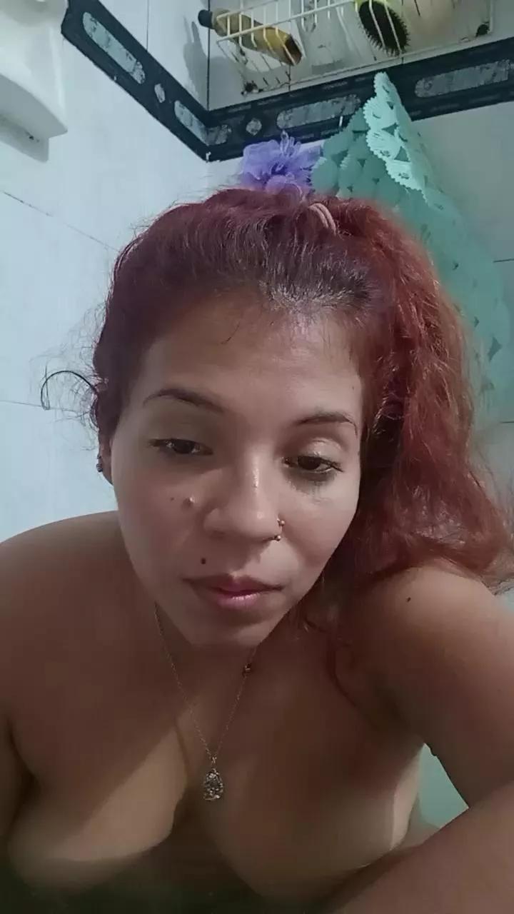 Riirii93 on Cam4 