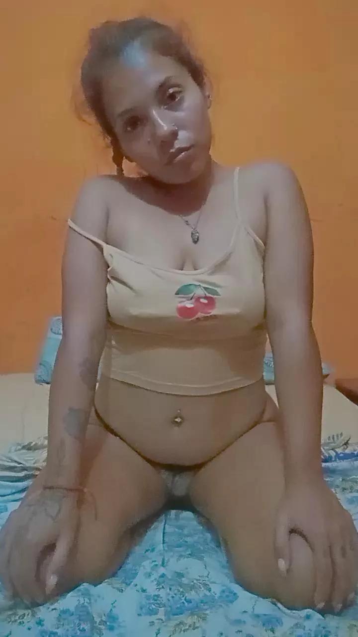 Riirii93 on Cam4 