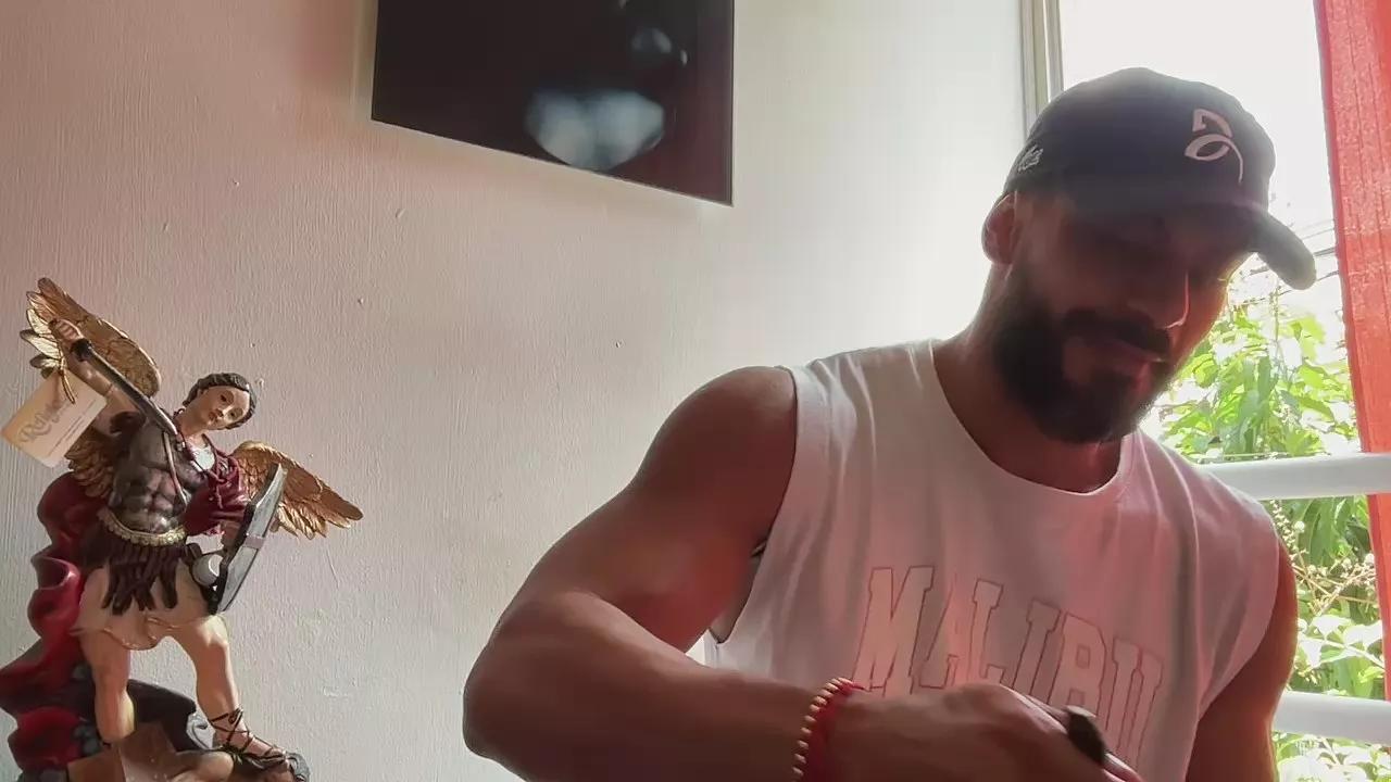 romeolovehot on Cam4 