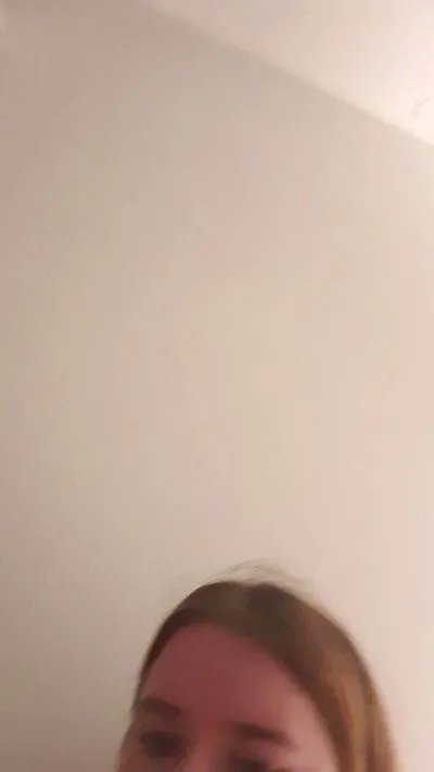 rosydee_nonnude — Freechat on Cam4