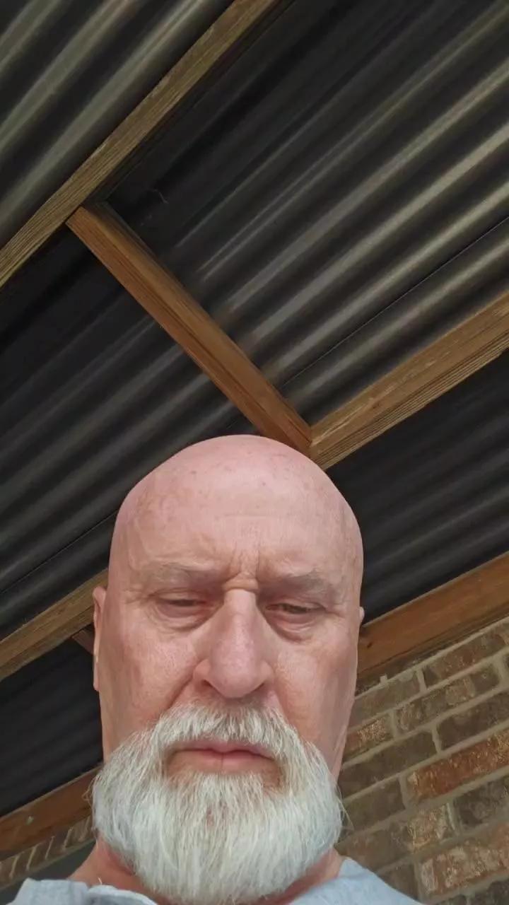 Rozznine on Cam4 