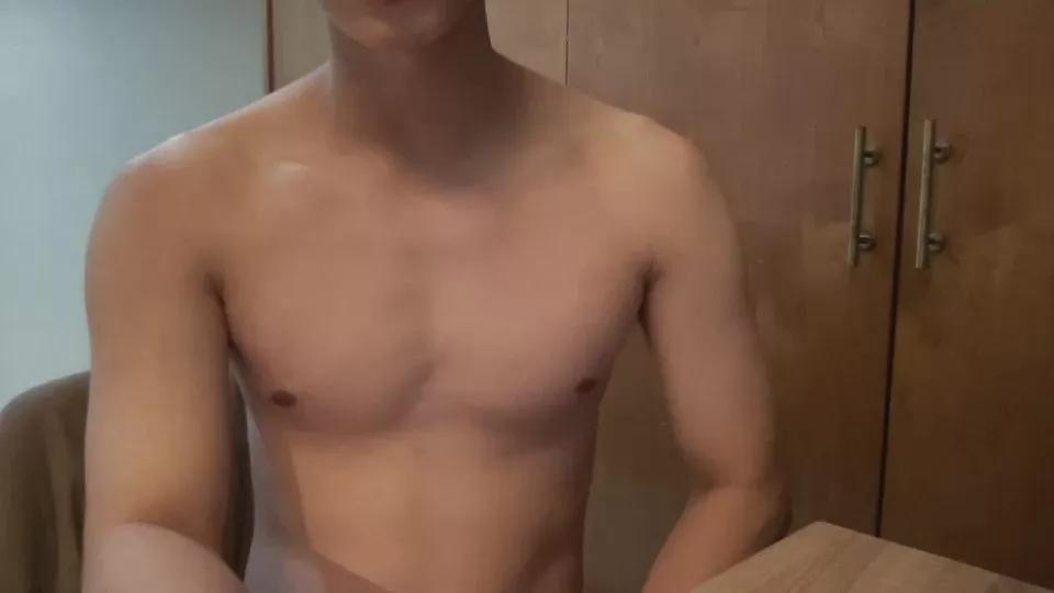 rrr17755 on Cam4 