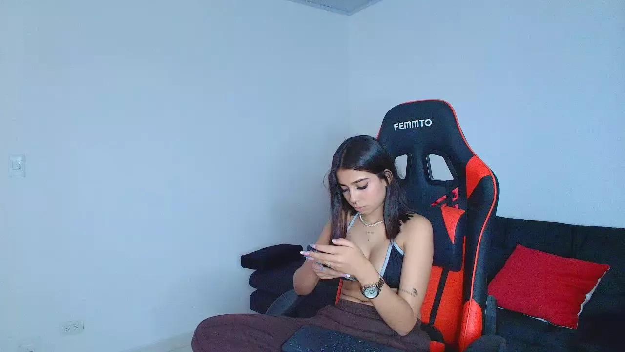 RusseVioleta on Cam4 