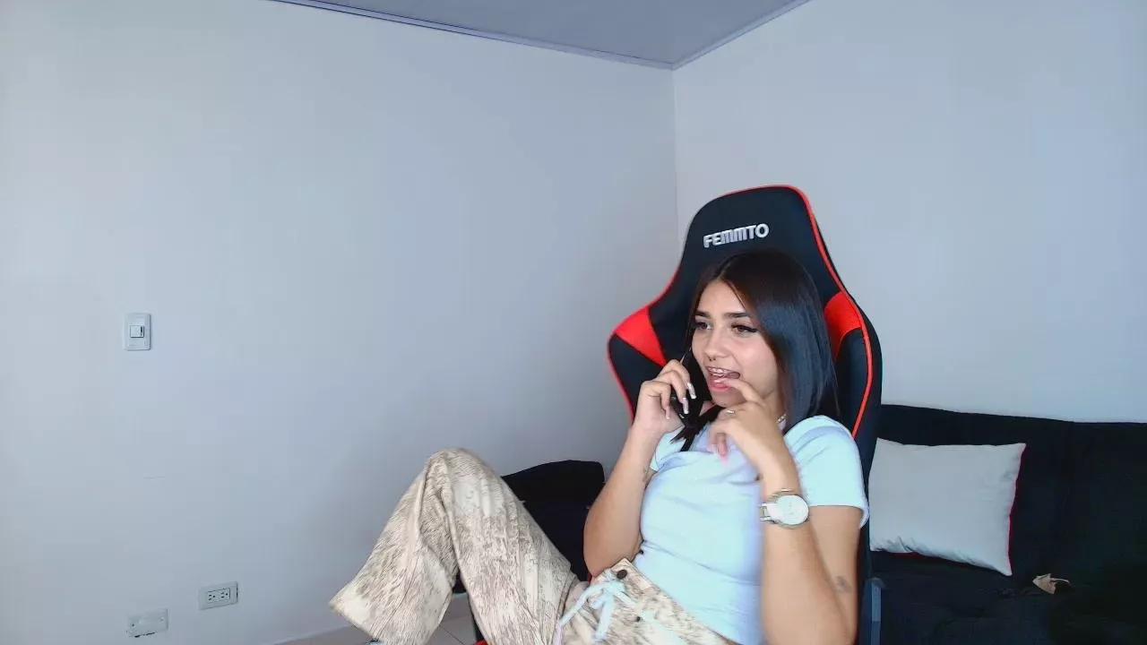 RusseVioleta on Cam4 