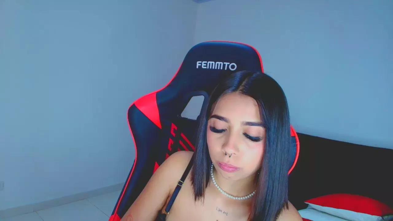 RusseVioleta on Cam4 