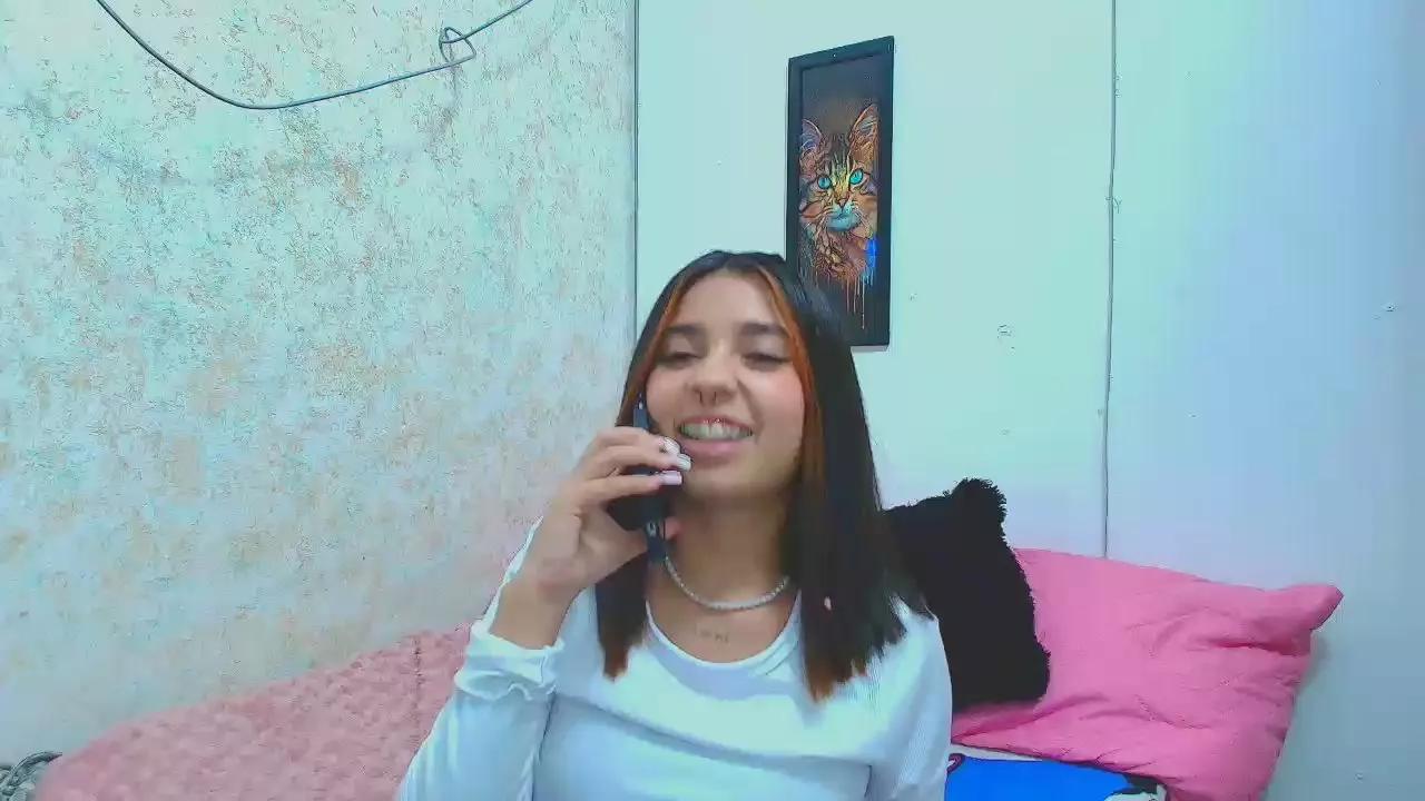 RusseVioleta on Cam4 