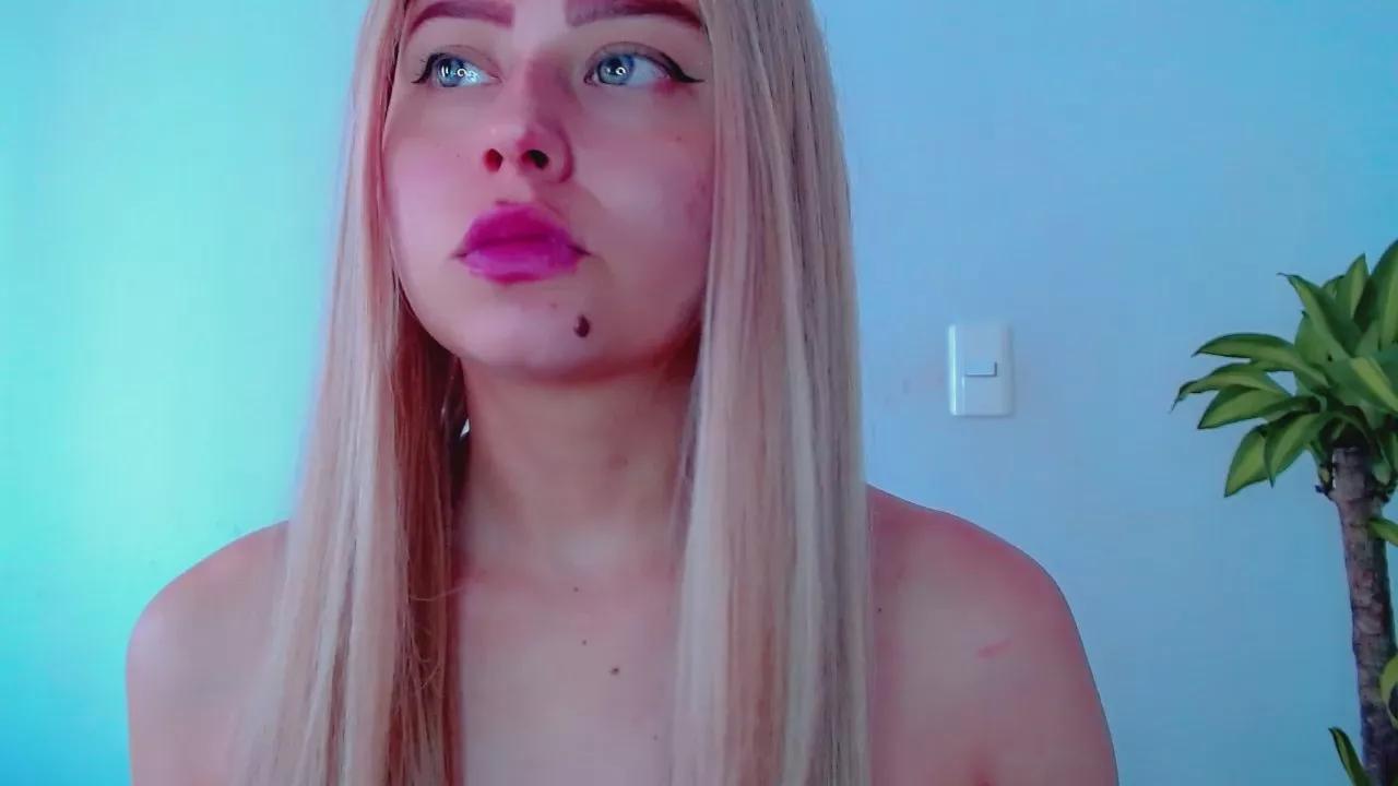 SabrinaOlson on Cam4 
