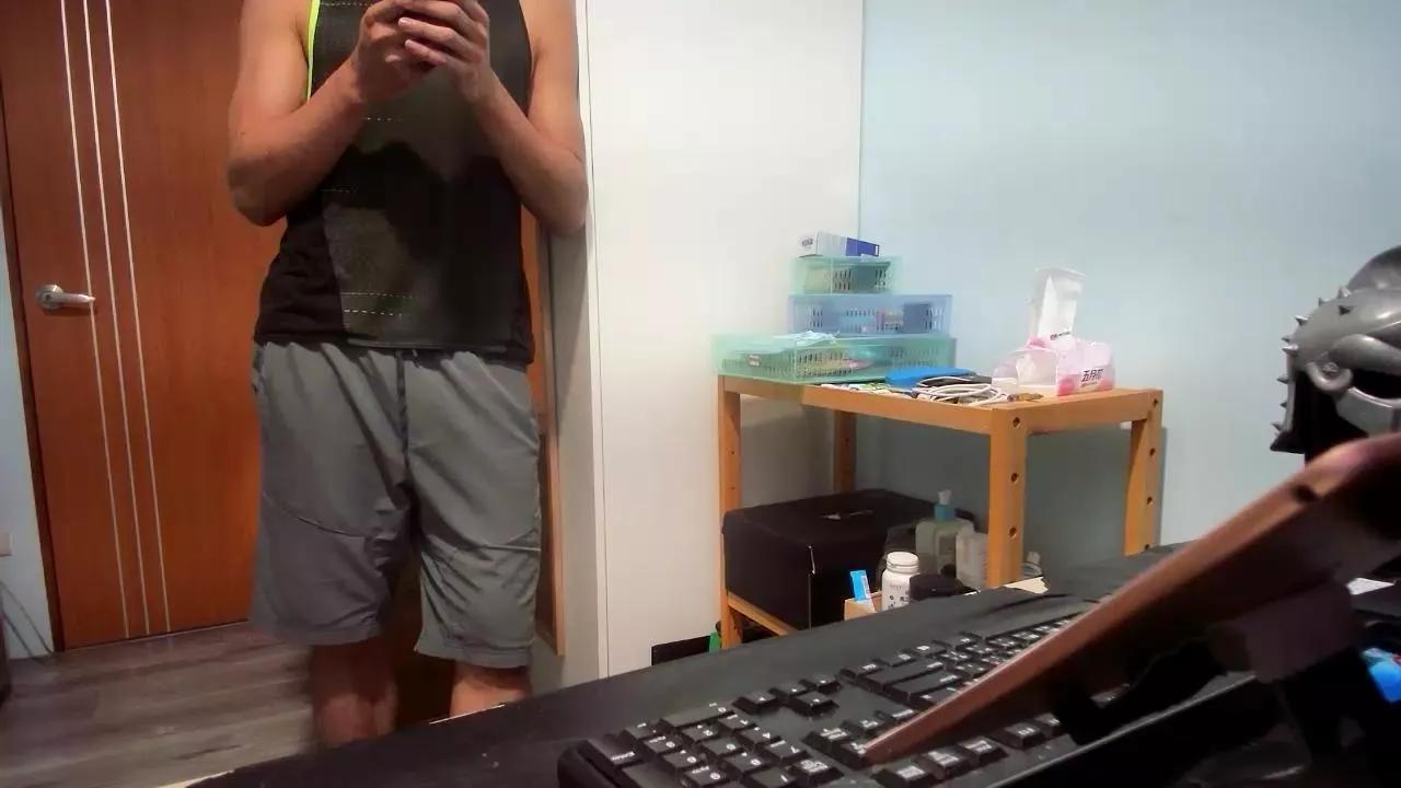 santimunez99 on Cam4 