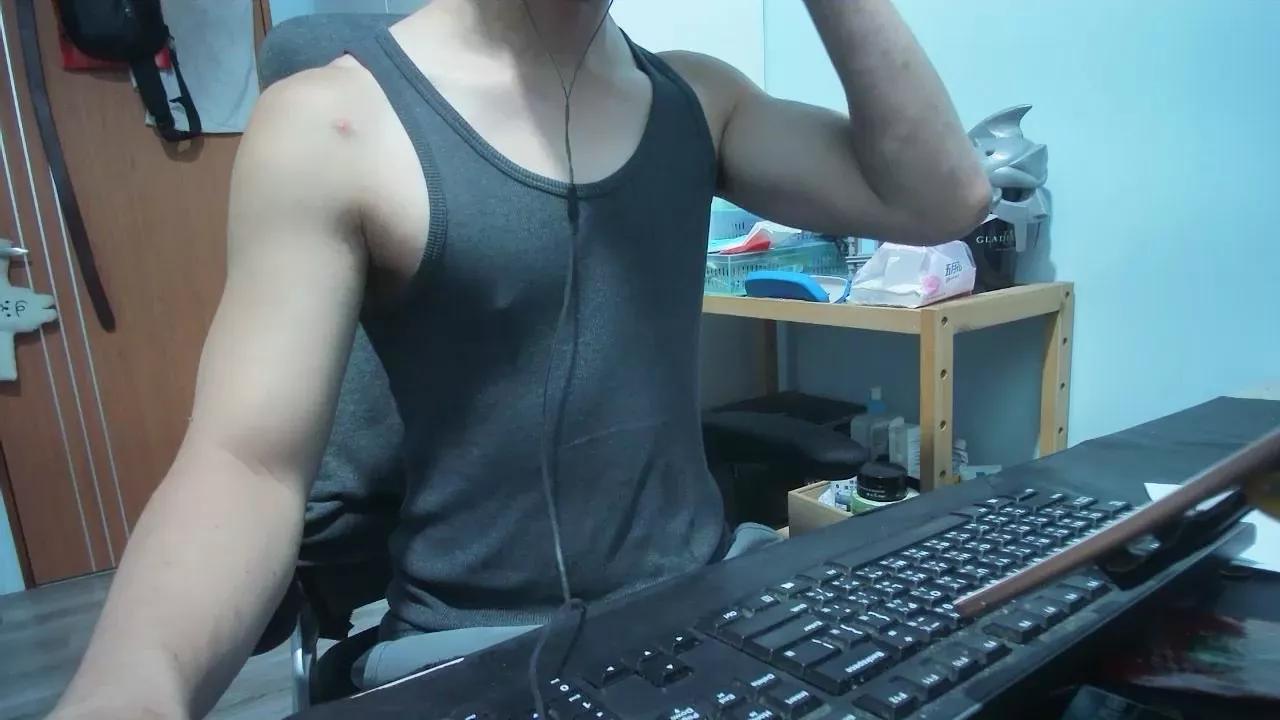 santimunez99 on Cam4 