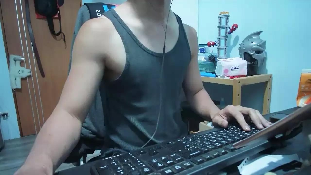 santimunez99 on Cam4 