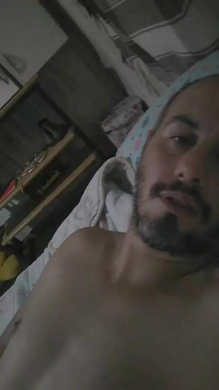 sedutor410 on Cam4 