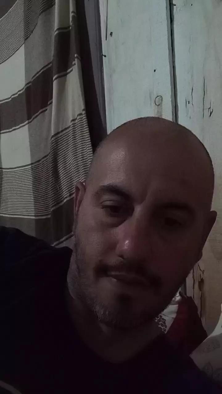 sedutor410 on Cam4 