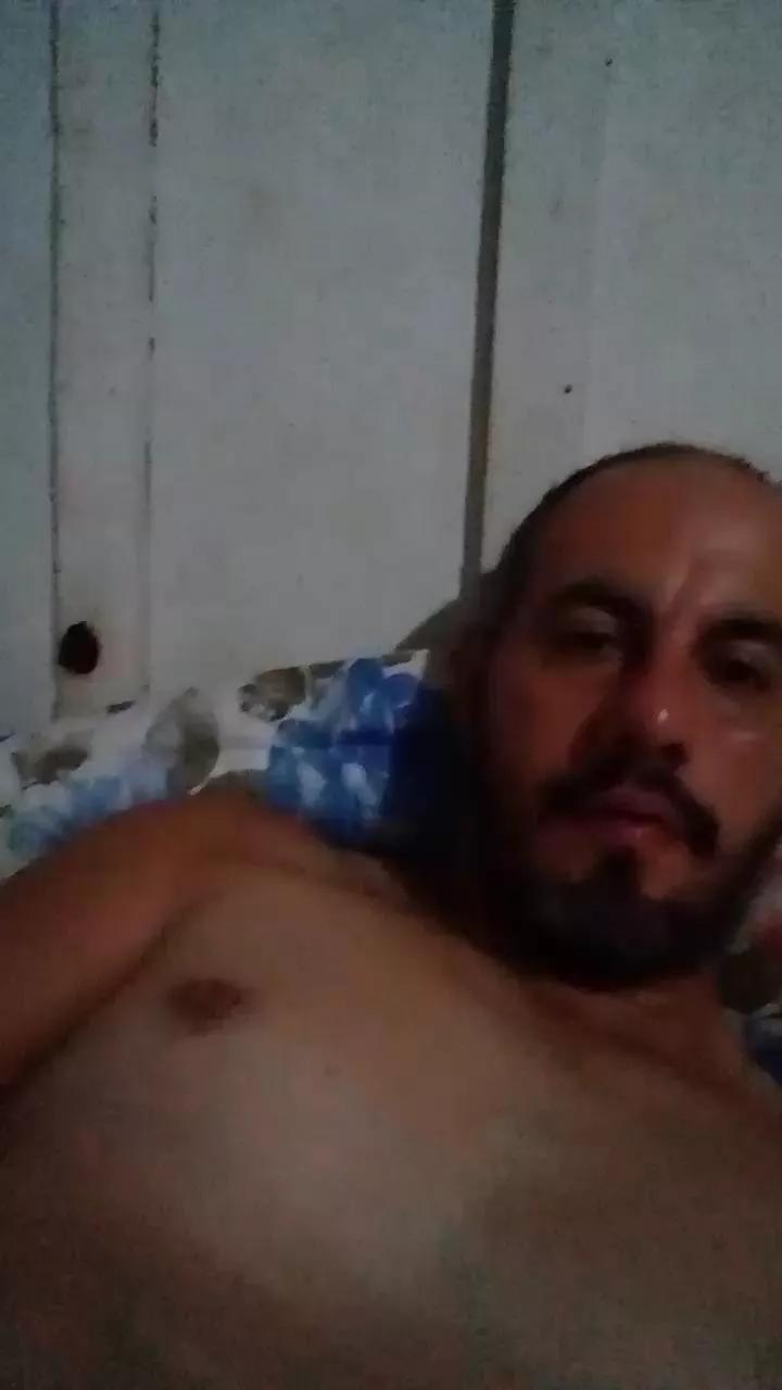sedutor410 on Cam4 
