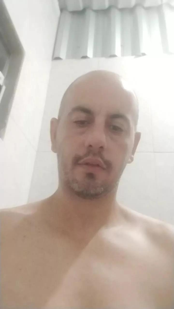 sedutor410 on Cam4 