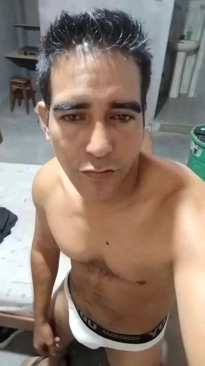 SegundoIves on Cam4 