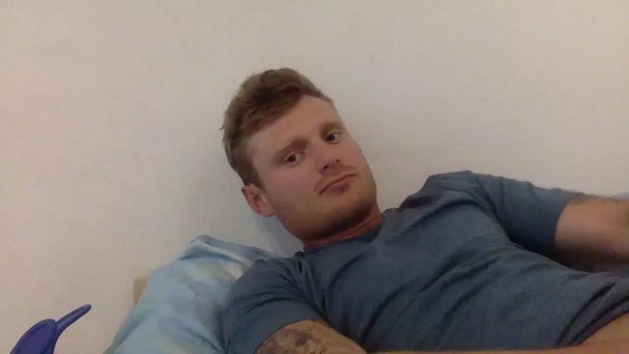 Sexyfreak1994 on Cam4 
