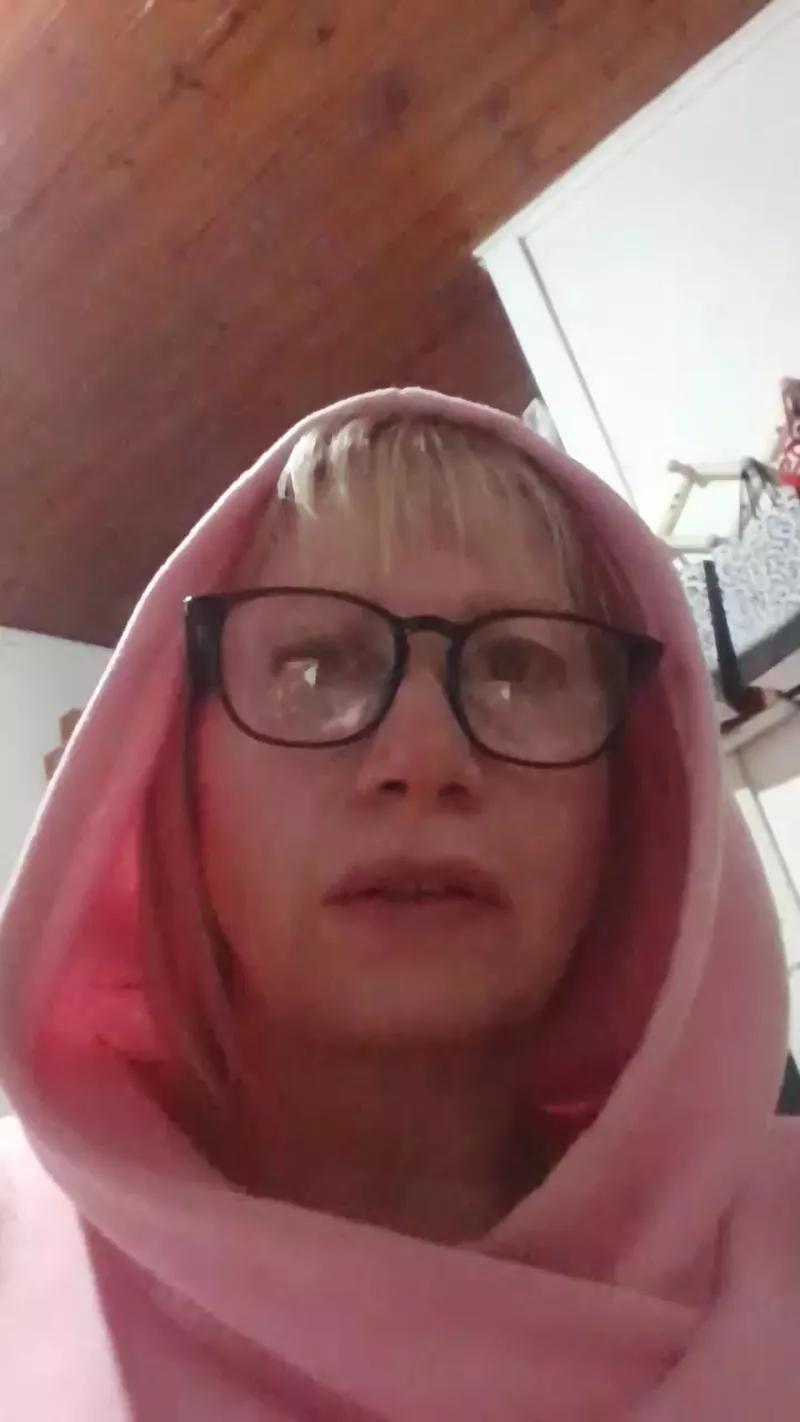 Sexymilf69_ on Cam4 