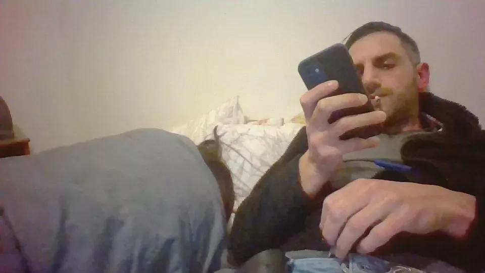 sexyteenandpapi on Cam4 