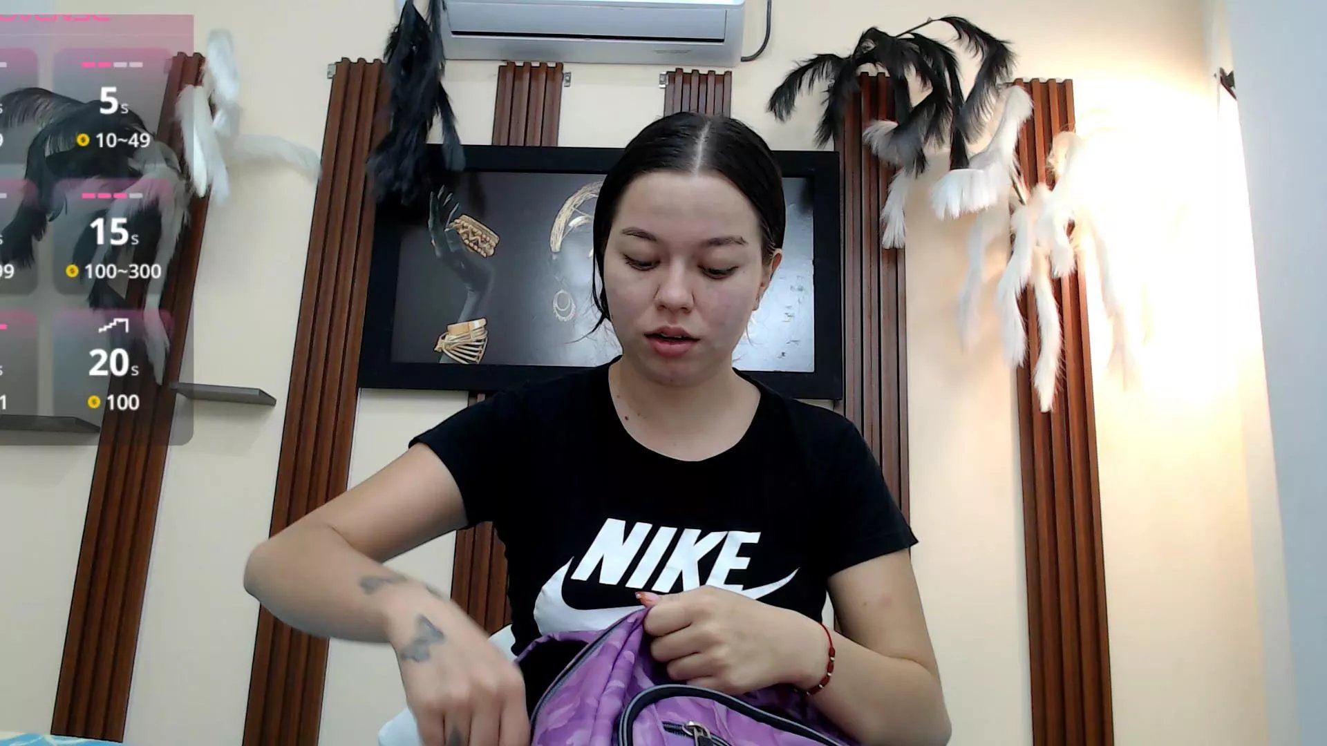 skinnymedium526 on Cam4