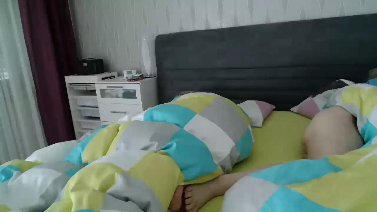 skytourmz_xxx on Cam4 