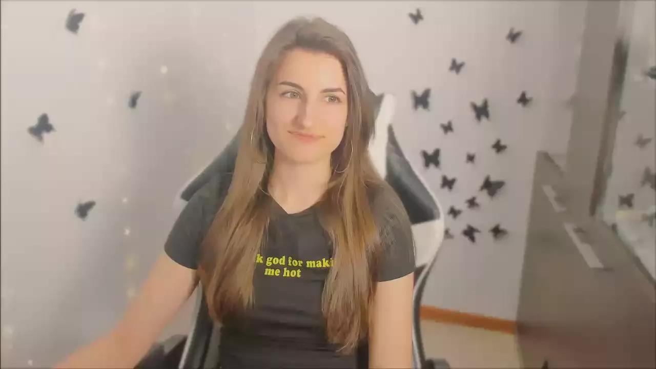 SonyaKeller on Cam4 