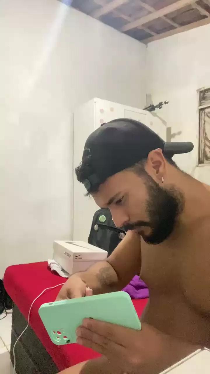 Spiderfindom on Cam4 