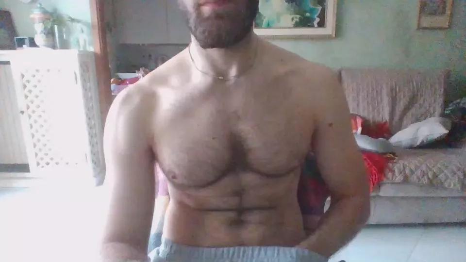 Staggatros on Cam4 