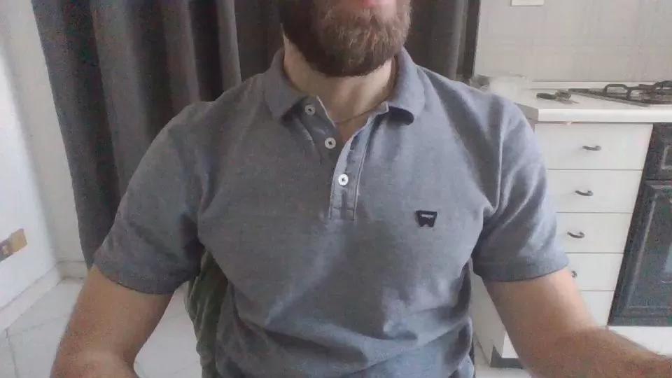 Staggatros on Cam4 