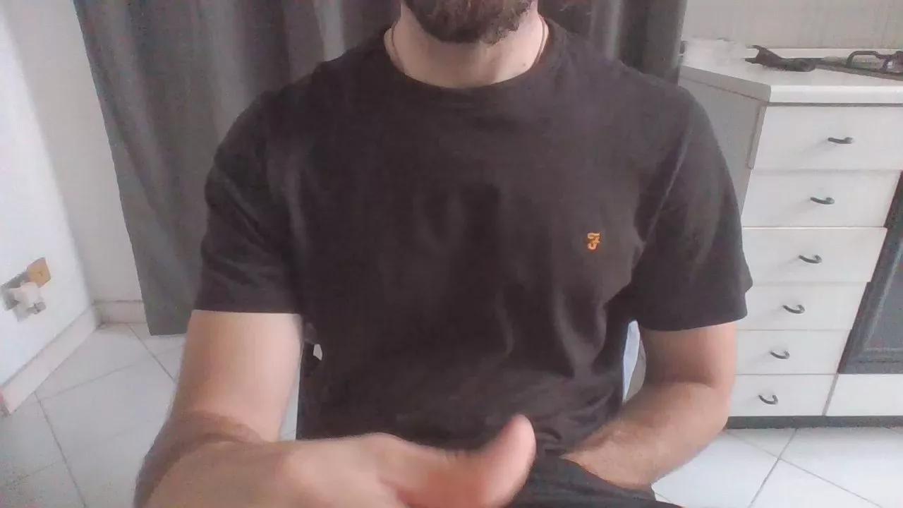 Staggatros on Cam4 