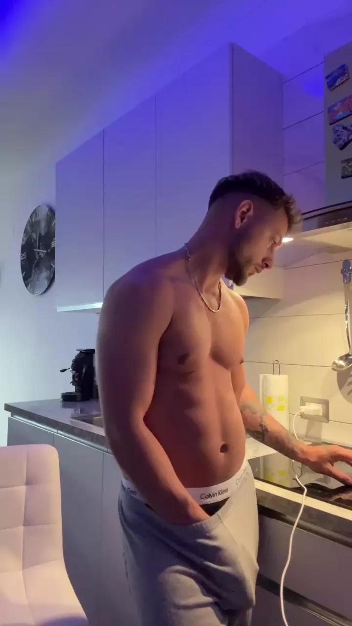 stallone999_hot on Cam4 
