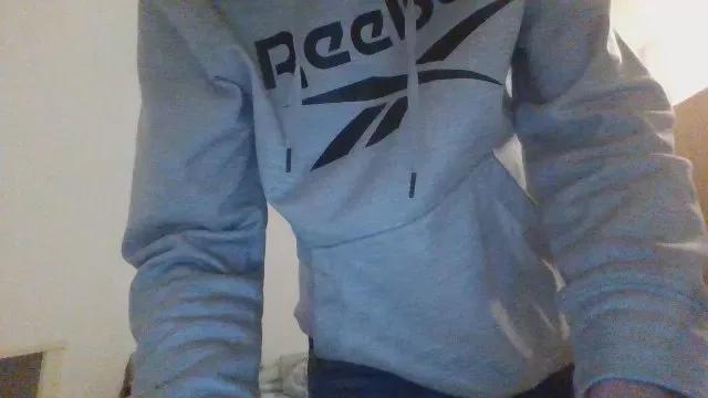 stud125 on Cam4 