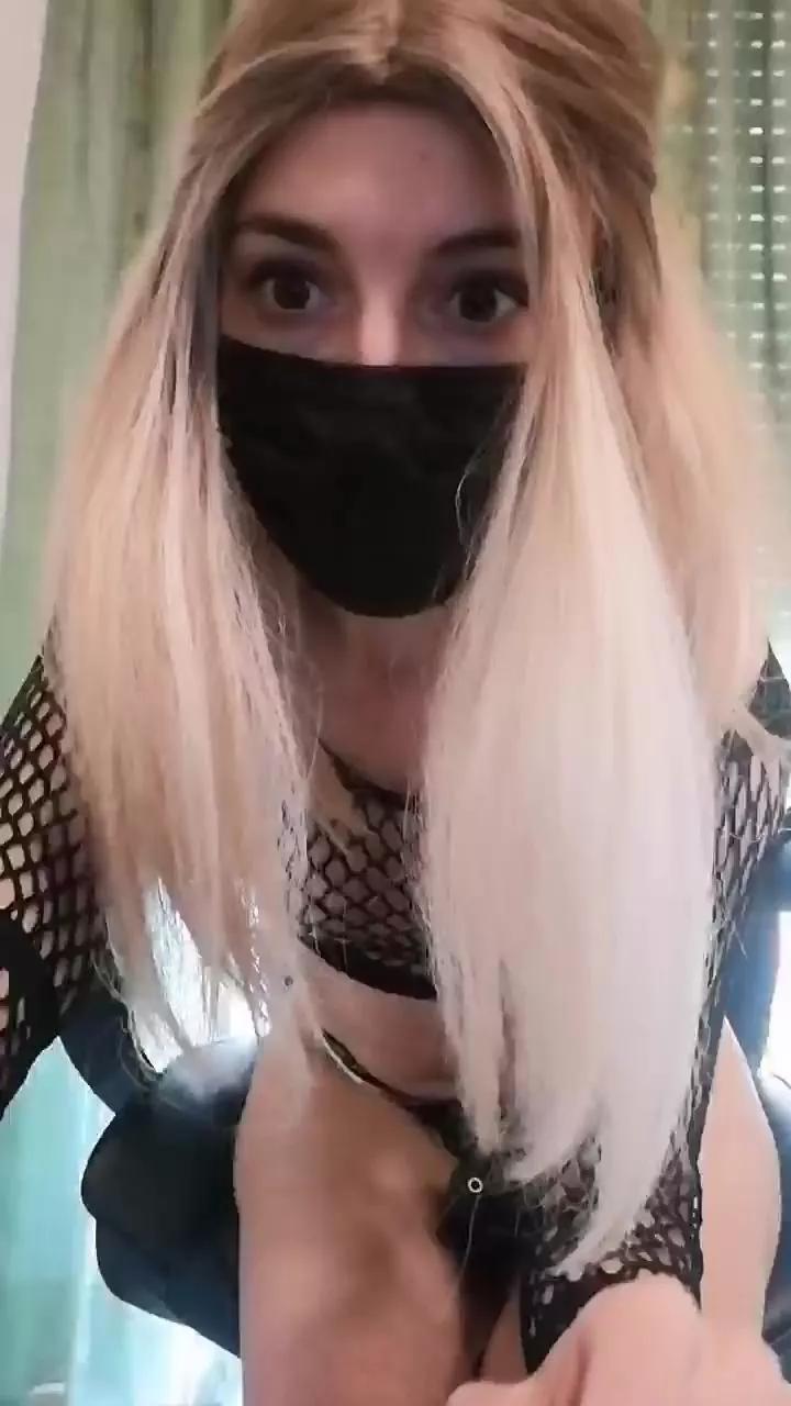 sweeetgirl_hot on Cam4 