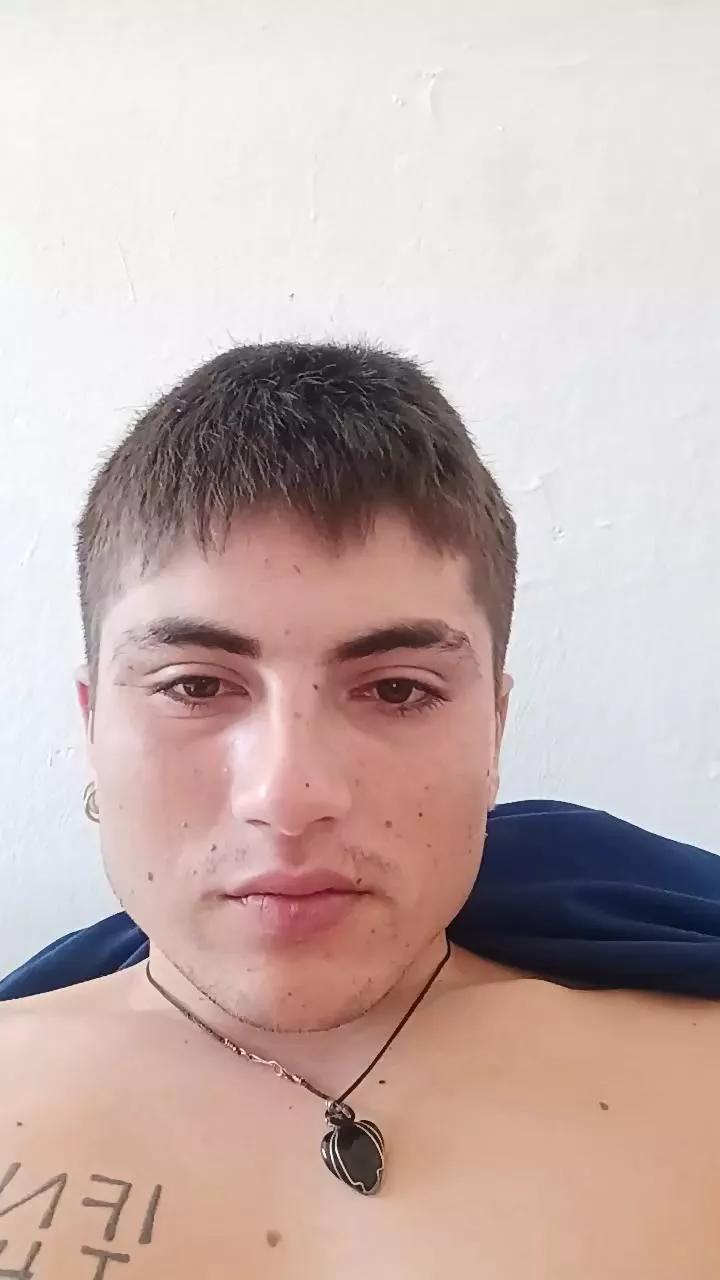 TheArBoy on Cam4 