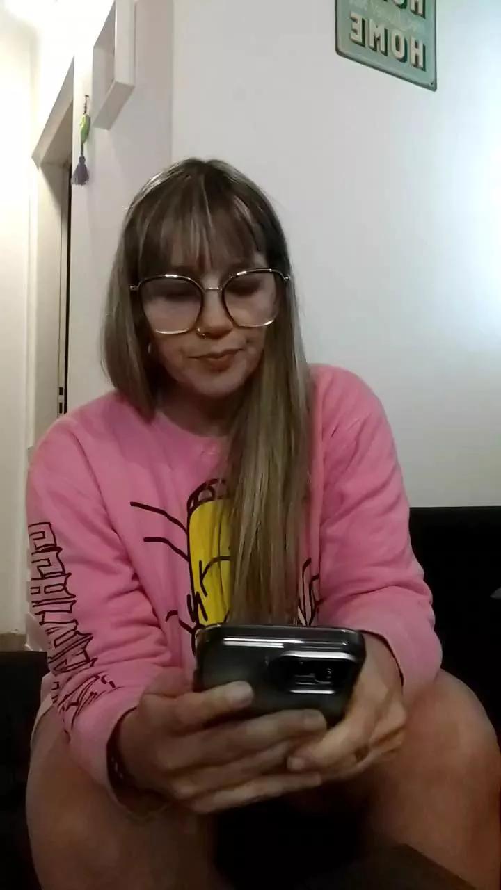 TheQueenMilf on Cam4 